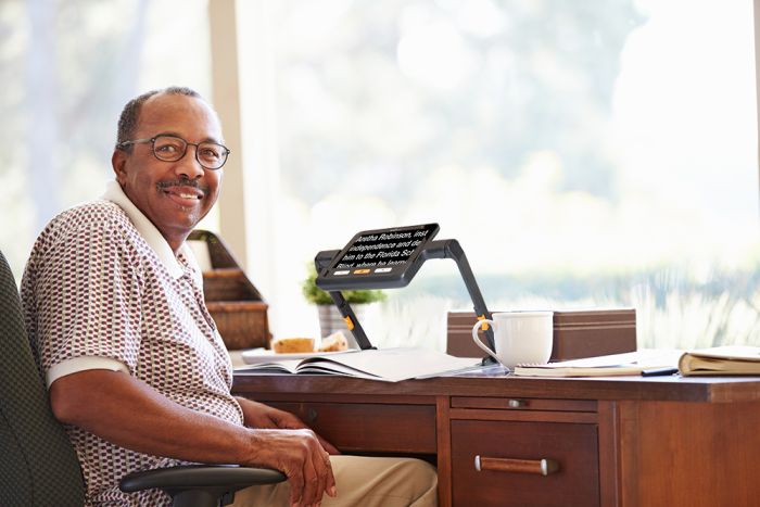 バンダイ Human Player Humanware - explorē 8 – Foldable reading stand - Low vision and